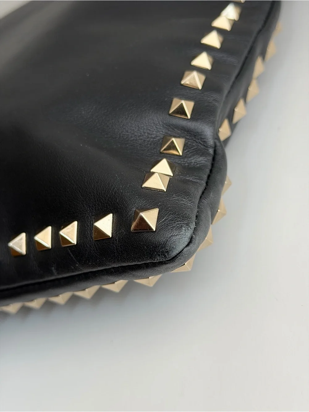 Authentic Valentino Garavani Rockstud Large Leather Clutch